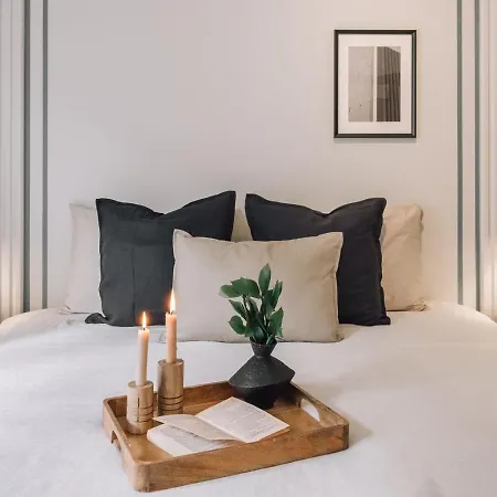 Fado - 3 Bedrooms, Office And Terrace In Alvalade アパート *